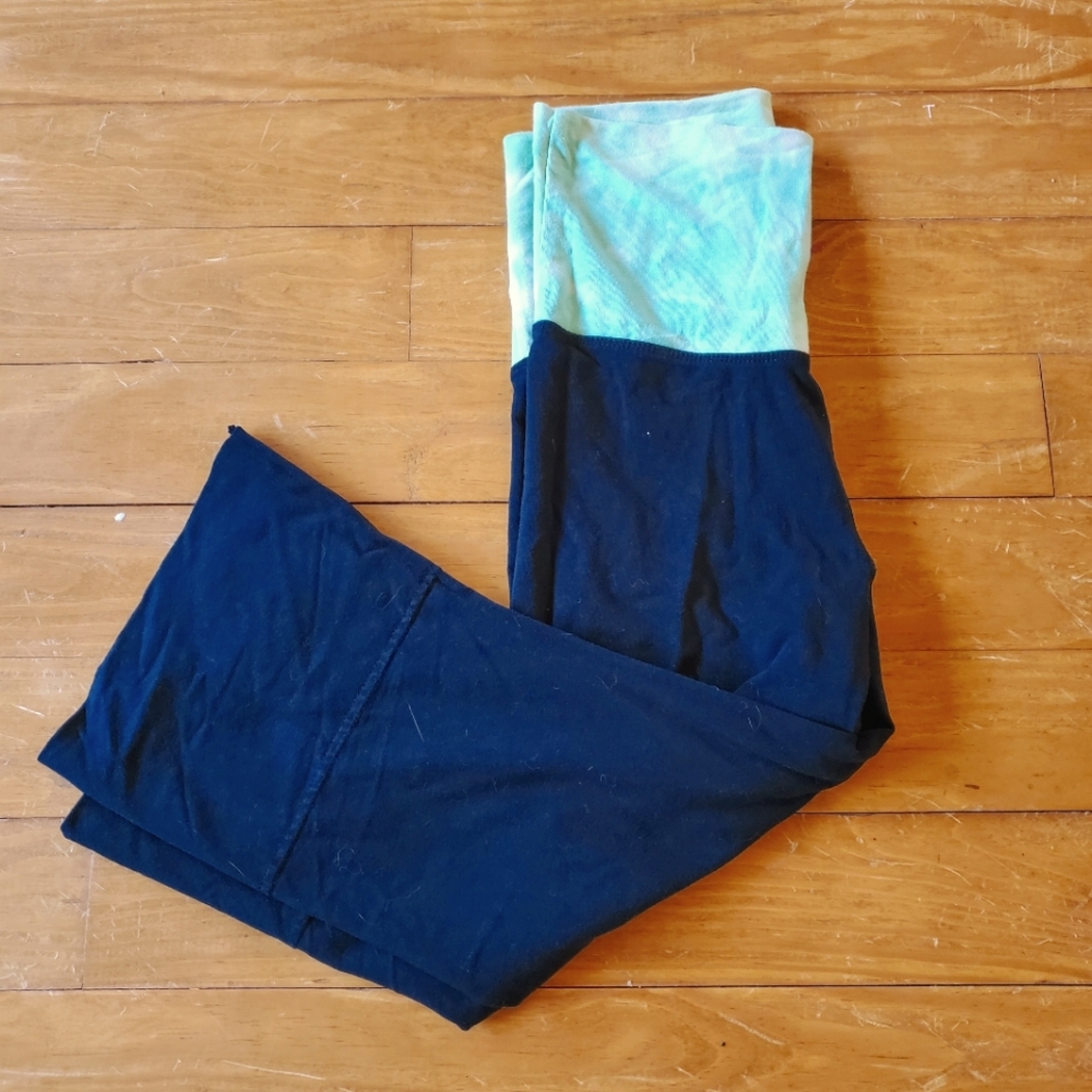 Flared leggings /Capri length